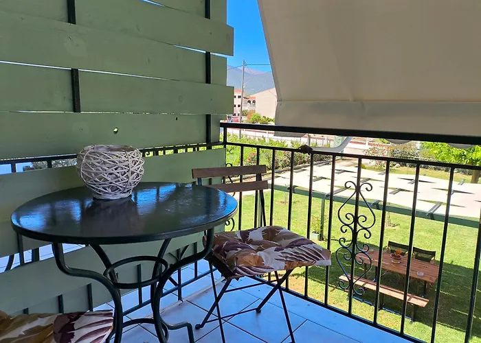 Rosegarden * Sami (Kefalonia)